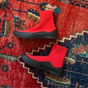 THE ROW Neoprene Scuba Sock Ankle Boots - Black Red - Spring 2022 - 38 - $1200